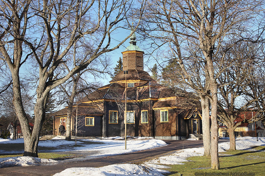 Lax kyrka Foto: Sven Henriksson / minnesbild.com